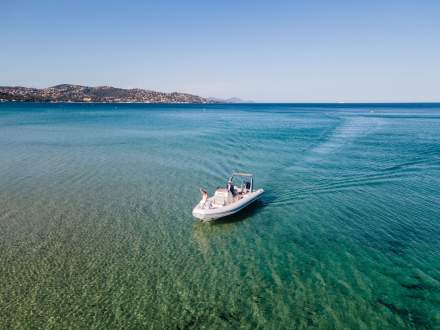 Restaurant sur la plage Sainte-Maxime · Prao Plage · Services Exclusifs